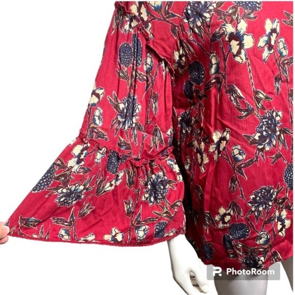 Angie Boho Red Burgundy Floral Top Bell Sleeve Crew Neck Size S - Picture 6 of 9